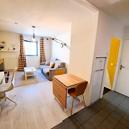Apartman Bel Au Calme Avec Parking Lyon