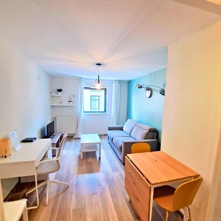 Bel Au Calme Avec Parking Appartement *